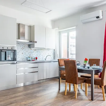 Apartment - Sweety With Balcony!