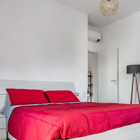 Appartamento - Sweety With Balcony! Verona